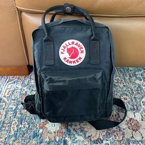 Fjallraven Kanken Mini Backpack